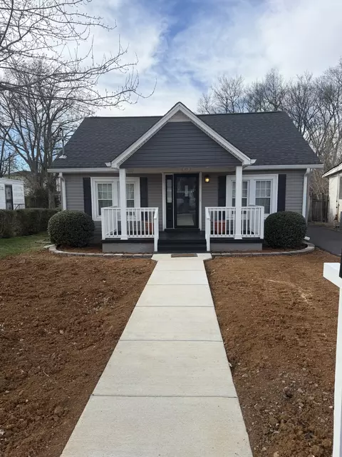 1727 21st Ave N, Nashville, TN 37208