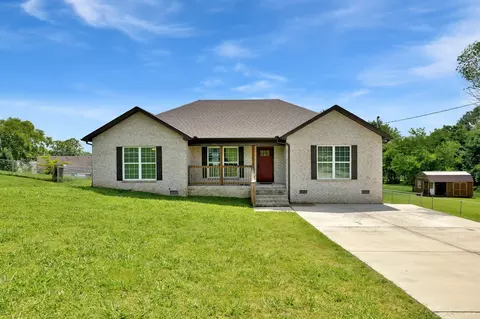 111 Parker Rd, Shelbyville, TN 37160