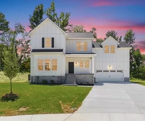 406 Legions Ct, La Vergne, TN 37086