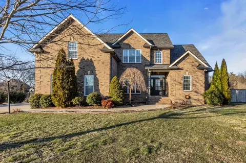 2104 Nunley Dr, Rockvale, TN 37153