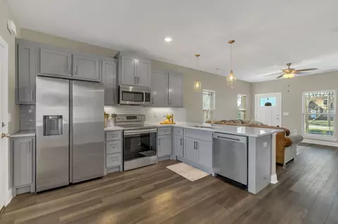 555 Gresham Ln #2D, Murfreesboro, TN 37129