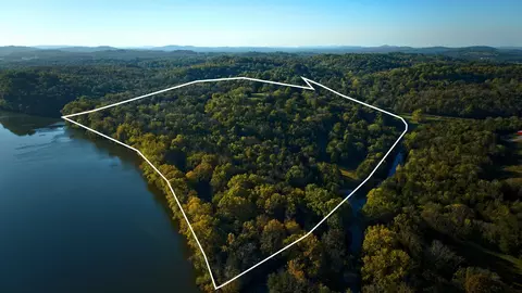 999 Ford Rd, Lebanon, TN 37087
