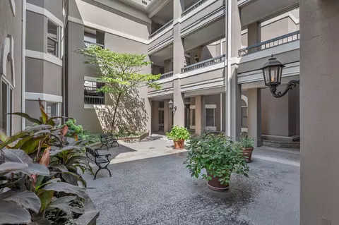 3818 W End Ave #312, Nashville, TN 37205