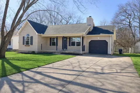 211 Heritage Cir E, La Vergne, TN 37086