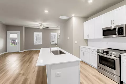 Kitchen - 4510 Ropha Ct, Murfreesboro, TN 37128 photo 5 of 5