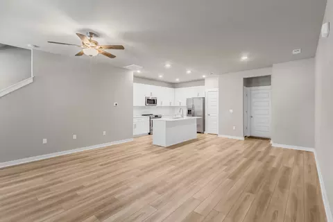 Living - 4510 Ropha Ct, Murfreesboro, TN 37128 photo 1 of 4
