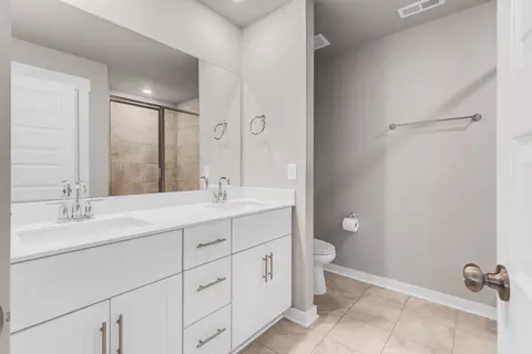 Bath - 4510 Ropha Ct, Murfreesboro, TN 37128 photo 1 of 5