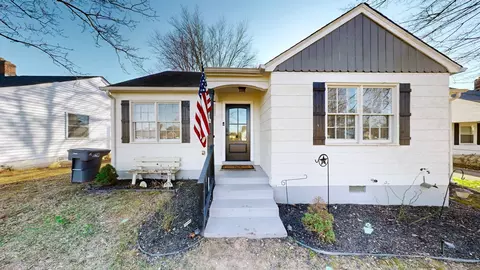 221 Mockingbird Dr, Columbia, TN 38401