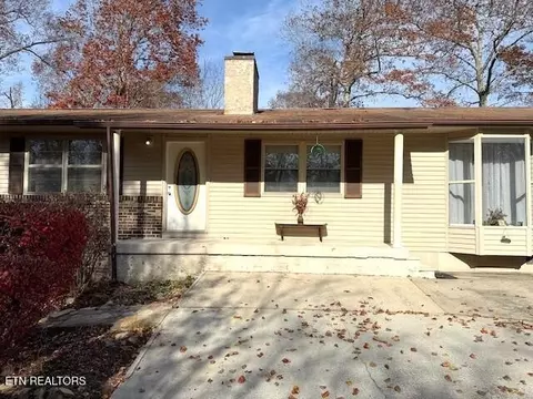 5107 Pawnee Rd, Crossville, TN 38572