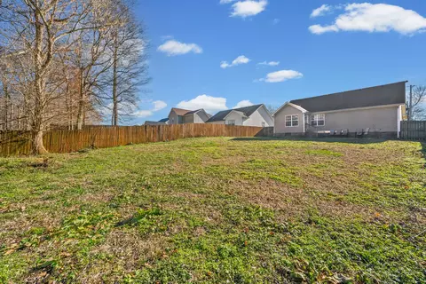1897 Sage Meadow Ln, Clarksville, TN 37040