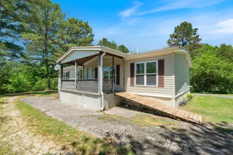 5772 Highway 438 W, Linden, TN 37096