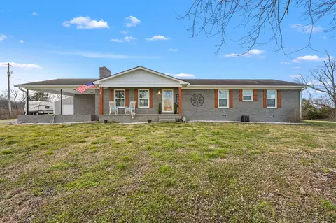 392 Adams Rd, Shelbyville, TN 37160