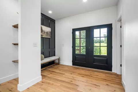 Entry Way - 250 Dyer Ridge Rd, Baxter, TN 38544 photo 1 of 4