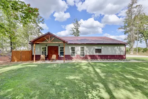 150 Seven Mile Ridge Rd, Indian Mound, TN 37079