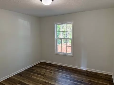 Bedroom - 22 Ghea Rd, Normandy, TN 37360 photo 3 of 5