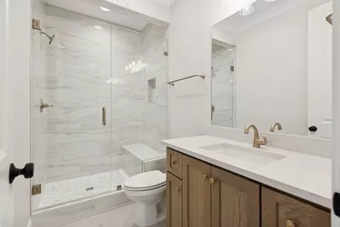 Bath - 4030 Forestside Dr, Franklin, TN 37064 photo 8 of 9