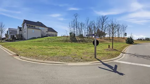 7100 Lanceleaf Dr, College Grove, TN 37046