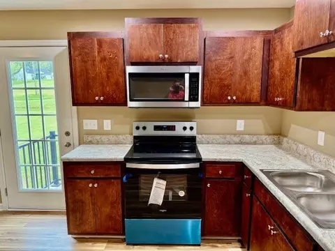 Kitchen - 206 Hotel St, Decherd, TN 37324 photo 2 of 5