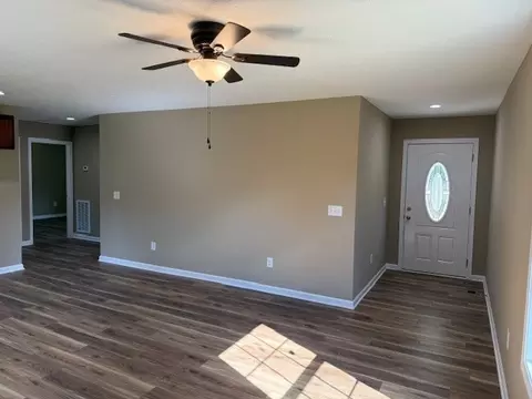 Living - 206 Hotel St, Decherd, TN 37324 photo 5 of 5