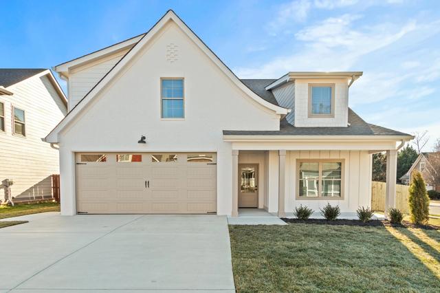 8318 Glenshire Ln, Chattanooga, TN 37421