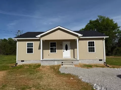 3310 Oak Grove Rd, Decherd, TN 37324