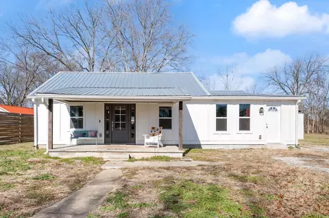 311 Alabama St, Huntland, TN 37345