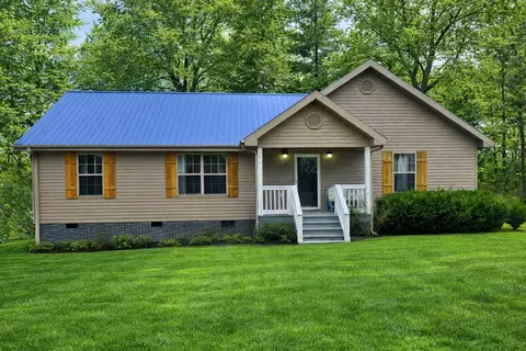 124 Brown Ln, Tracy City, TN 37387