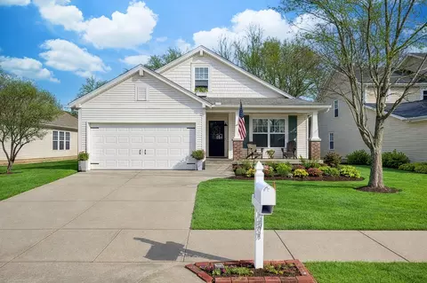 1038 Lexington Farms Dr, Spring Hill, TN 37174