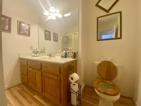 Bath - 4570 Highway 64 E, Pulaski, TN 38478 photo 3 of 3