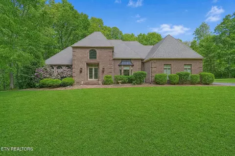 218 Channing Ln, Crossville, TN 38555