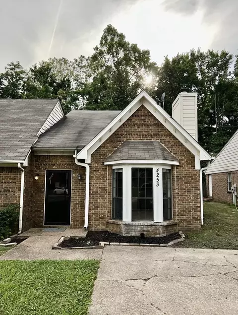 4253 Cedartree Dr, Memphis, TN 38141