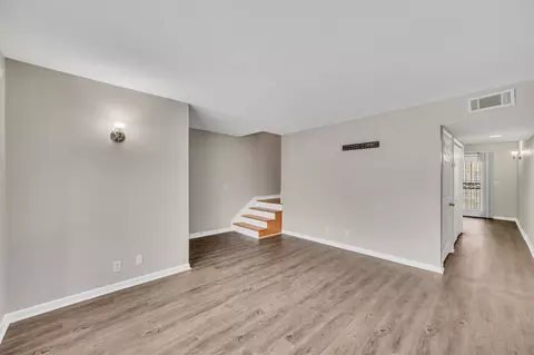 4958 Edmondson Pike #H-43, Nashville, TN 37211