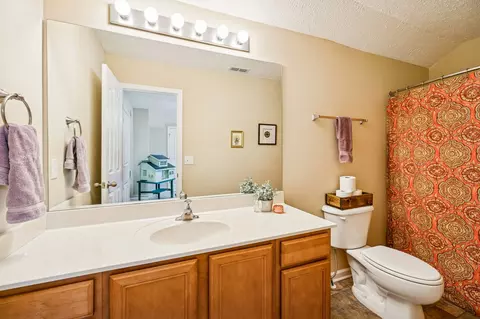 Bath - 3309 Risen Star Dr, Murfreesboro, TN 37128 photo 5 of 5