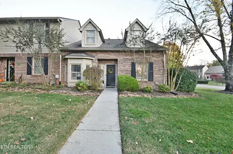 8744 Wimbledon Dr, Knoxville, TN 37922