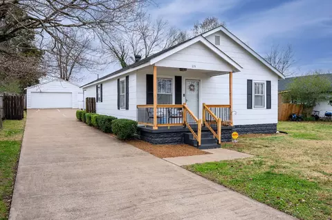 115 January St, Murfreesboro, TN 37129