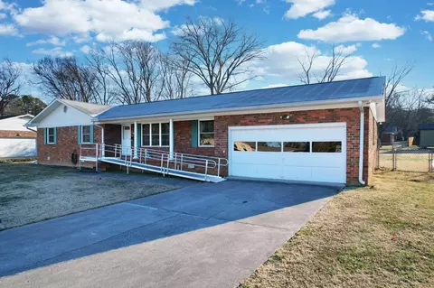 3720 Bow St NE, Cleveland, TN 37312