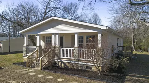 1428 Hammerhill Rd, Athens, TN 37303