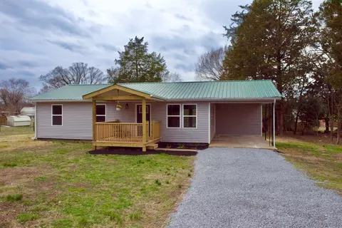 411 Long St, Englewood, TN 37329