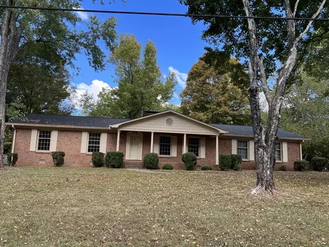 415 NE Westview Dr, Cleveland, TN 37312