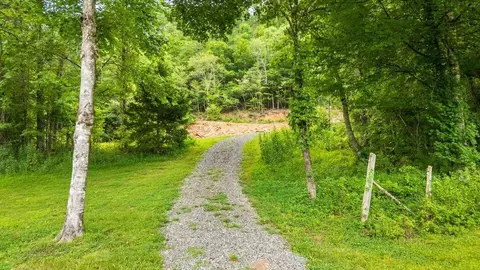 1402 Acres Price Rd, Reliance, TN 37369