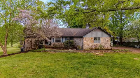 2410 Inverness Dr NW, Cleveland, TN 37312