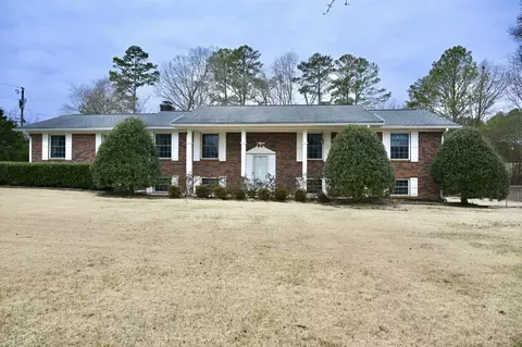 173 Castle Dr NW, Cleveland, TN 37312