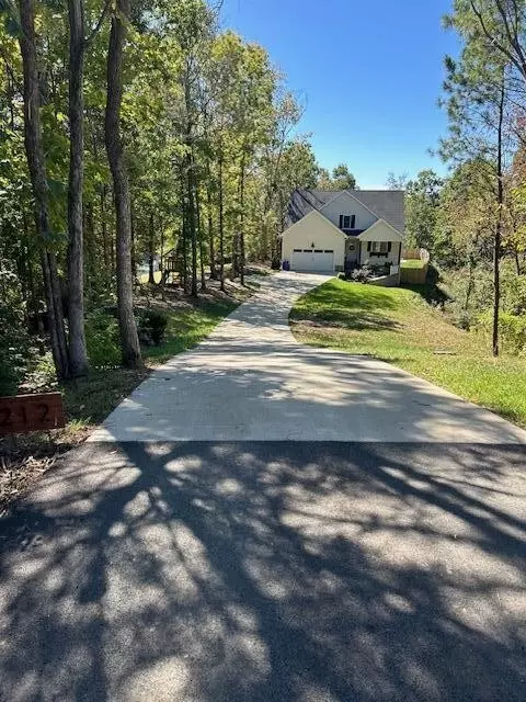 212 James Ct NW, Cleveland, TN 37311