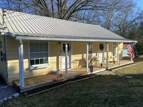 162 Patty Rd, Benton, TN 37307