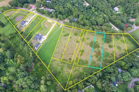 14 Wilkinson Rd NE, Cleveland, TN 37323