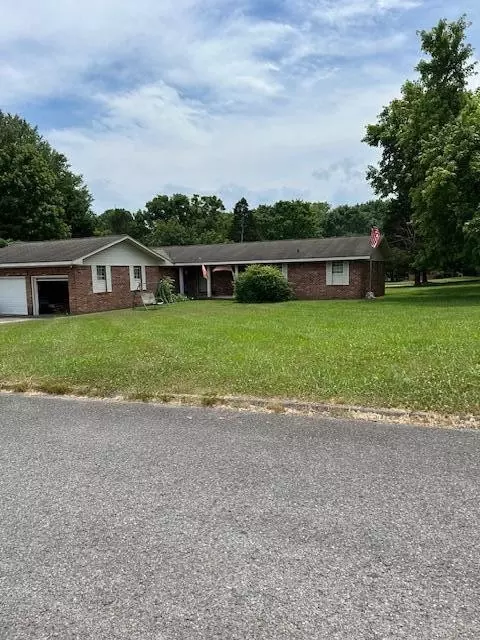 106 Carrie Dr NW, Cleveland, TN 37312