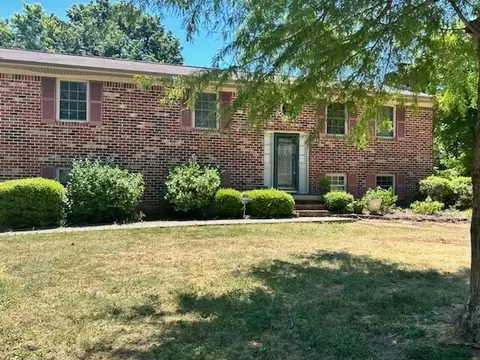 184 Singletree Dr NW, Cleveland, TN 37312