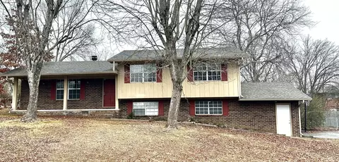 2630 Rolling Hills Dr NW, Cleveland, TN 37312