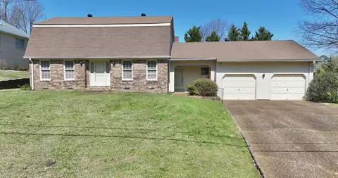 1208 Davis Dr NW, Cleveland, TN 37312