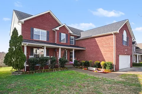 1188 Stillwood Dr, Clarksville, TN 37042